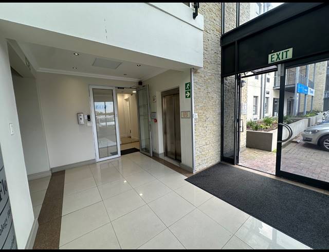 710M² OFFICE TO LET IN CENTURY CITY